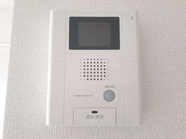 成田市江弁須のマンション