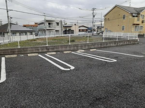 成田市江弁須のマンション