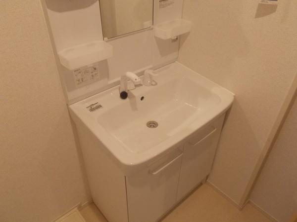 印旛郡酒々井町上本佐倉のアパート