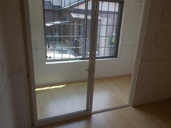 印旛郡酒々井町上本佐倉のアパート