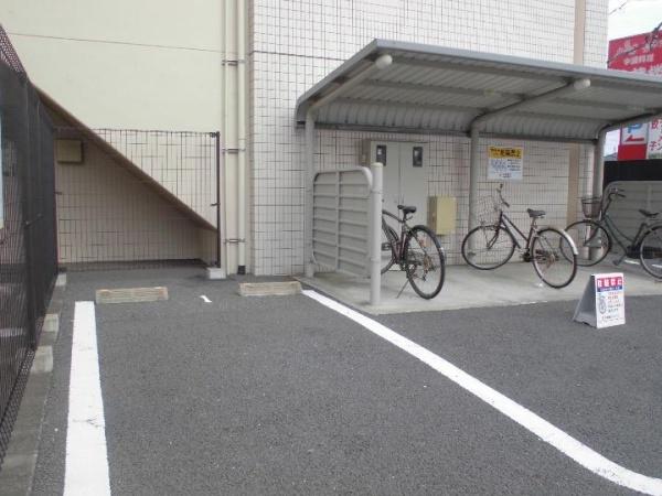 四街道市鹿渡のマンション