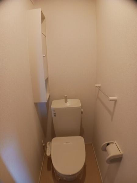 四街道市栗山のアパート