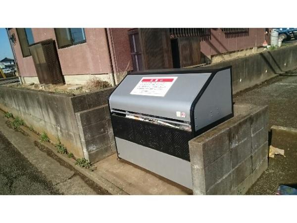 八街市八街ほのアパート