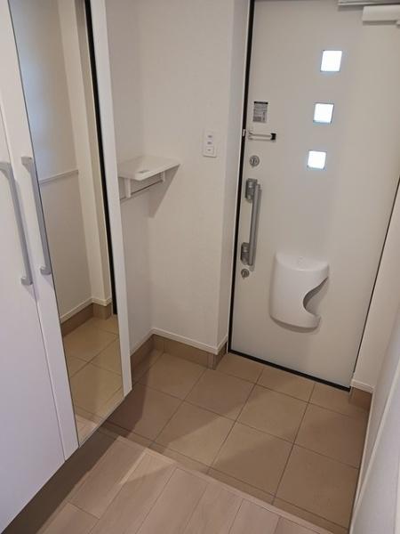 八街市八街ほのアパート(玄関)