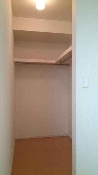 四街道市大日のアパート(収納)