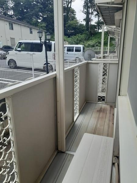 佐倉市城のアパート(バルコニー)