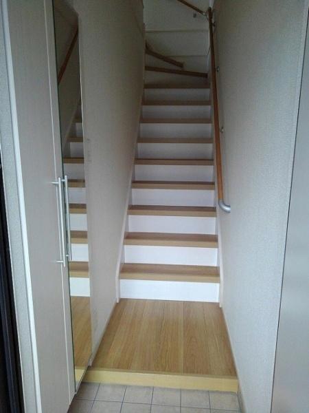 ジュネス　Ｃｏ－Ｚ　３