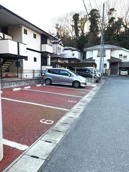 佐倉市鏑木町のアパート(駐車場)