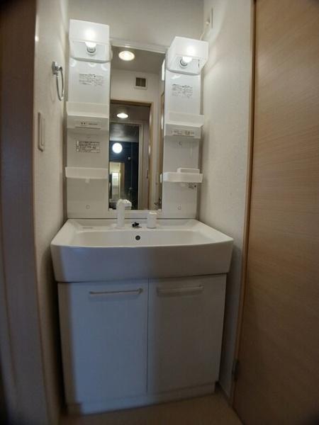 四街道市大日のアパート(洗面台・洗面所)