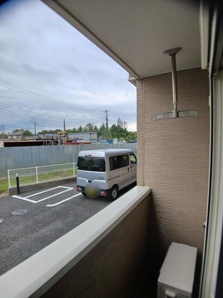 四街道市大日のアパート(バルコニー)