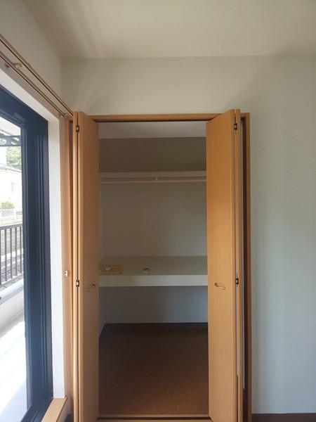 佐倉市上志津のアパート(収納)