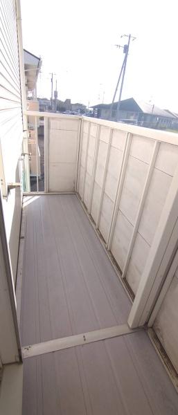 四街道市鹿渡のアパート