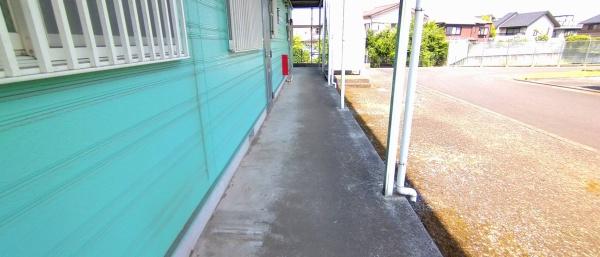 四街道市鹿渡のアパート