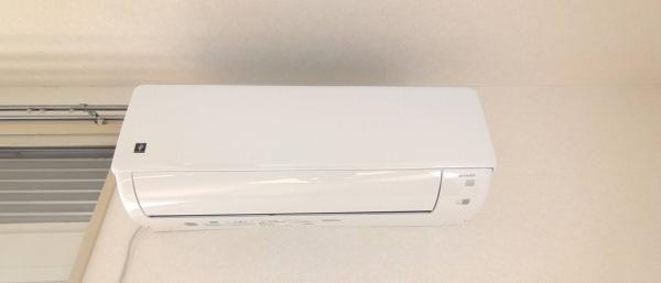 四街道市鹿渡のアパート