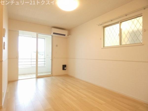 八街市八街ほのアパート