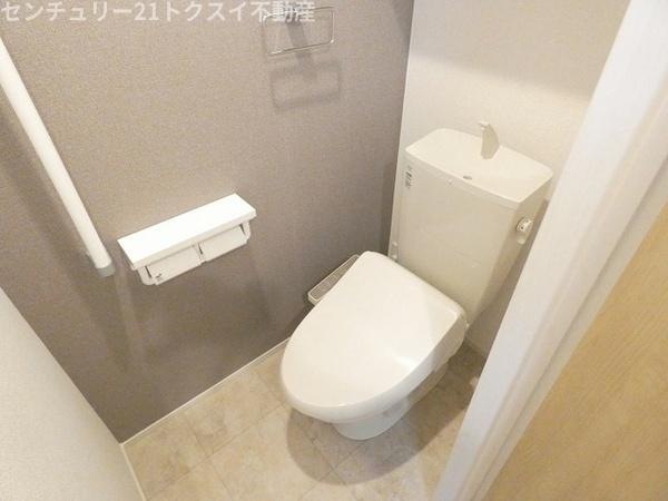 八街市八街ほのアパート