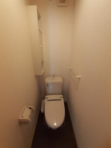 四街道市大日のアパート