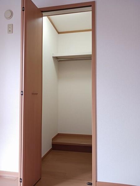 八街市文違のアパート