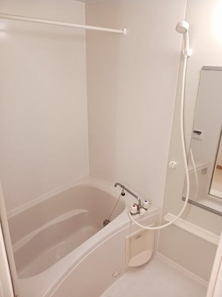 八街市文違のアパート