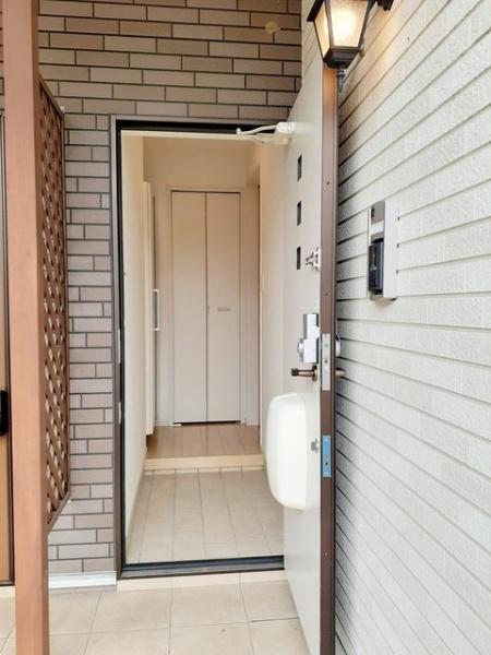 佐倉市六崎のアパート(玄関)