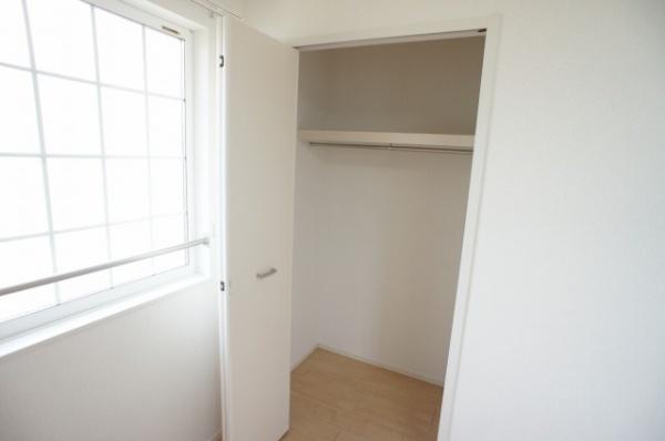 佐倉市石川のアパート(収納)