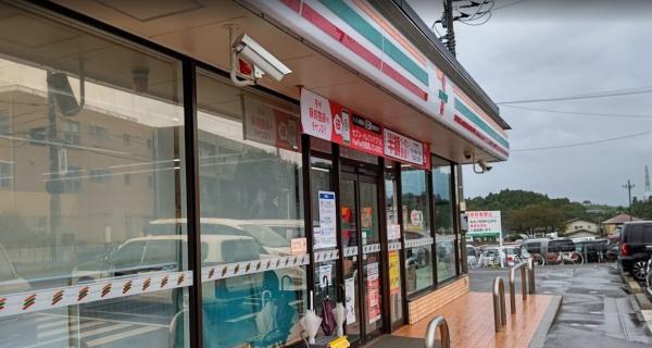 八街市榎戸のアパート(セブンイレブン八街榎戸駅前店)