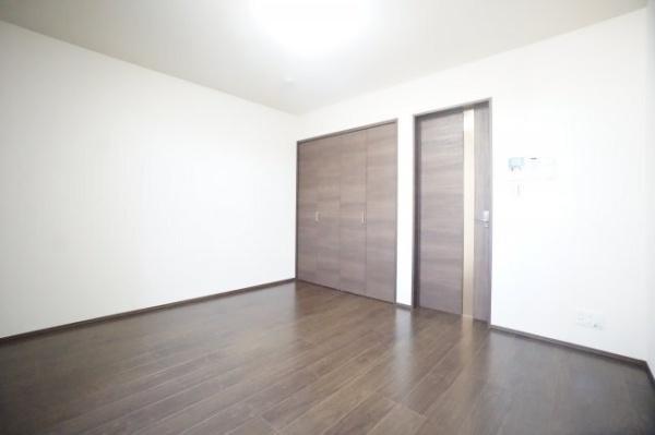 四街道市四街道１丁目のアパート