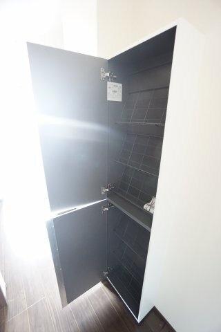 四街道市四街道１丁目のアパート