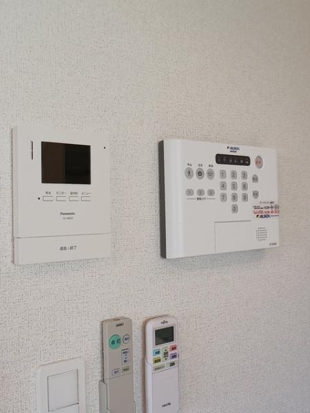 四街道市鹿渡のアパート