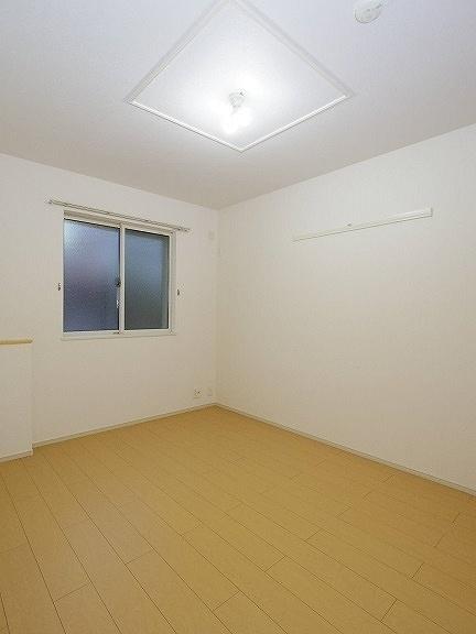 佐倉市城内町のアパート