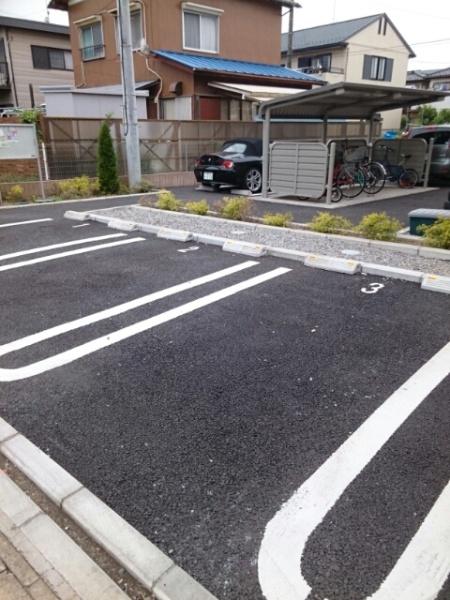 四街道市和良比のアパート