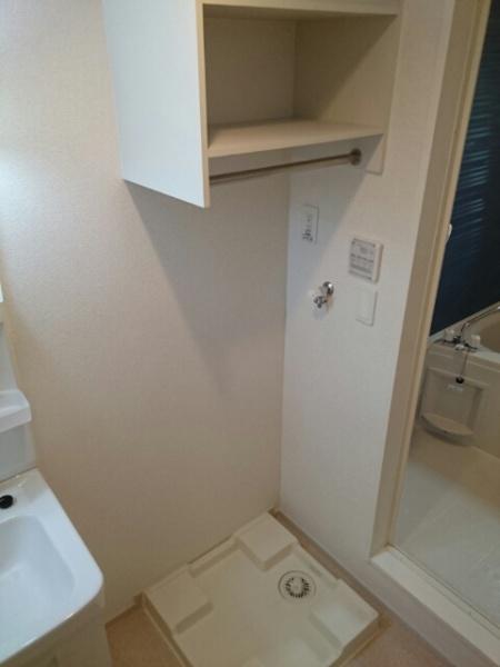 四街道市和良比のアパート