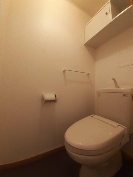 四街道市大日のアパート