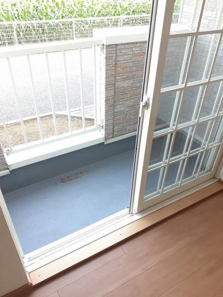 八街市八街ほのアパート