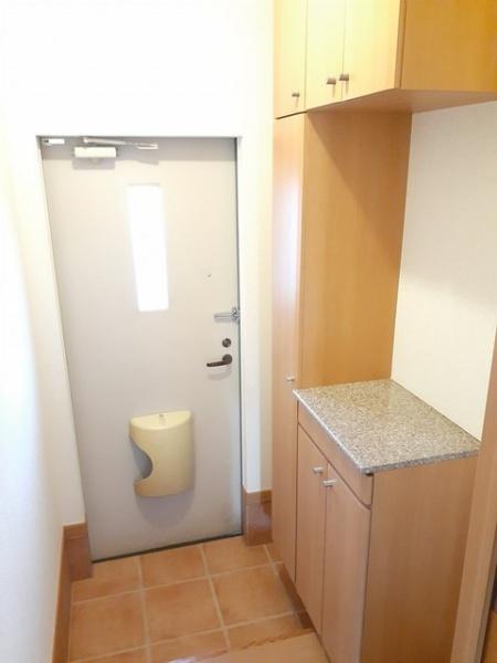 八街市八街ほのアパート