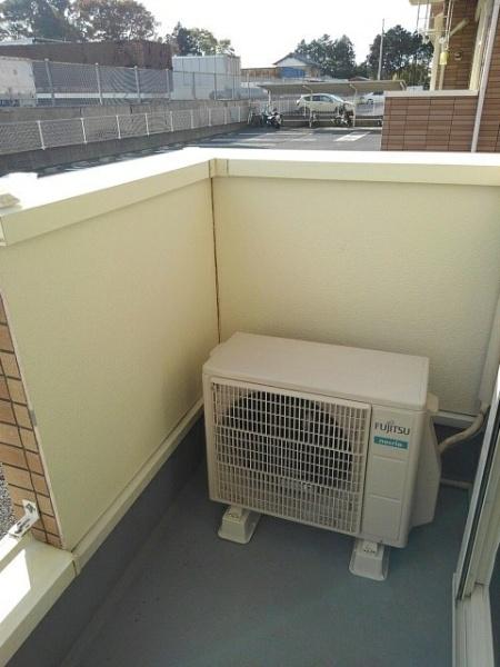 四街道市鹿放ケ丘のアパート