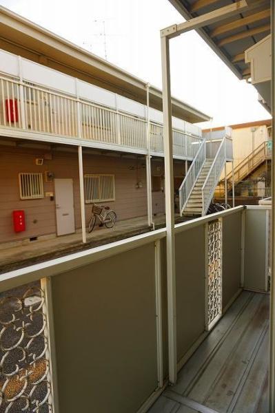 四街道市四街道２丁目のアパート