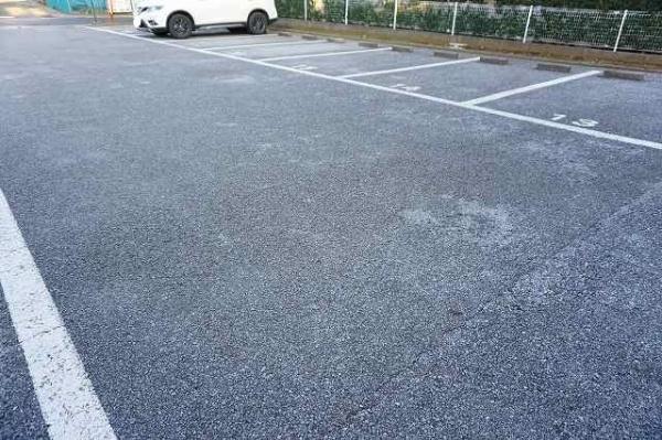 四街道市四街道２丁目のアパート