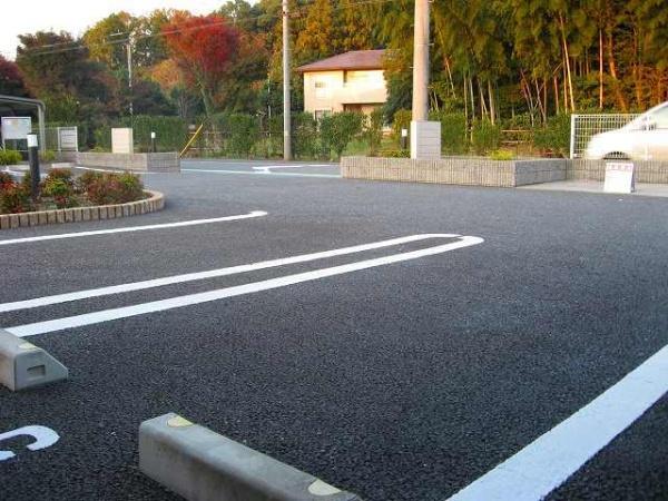 四街道市吉岡のアパート