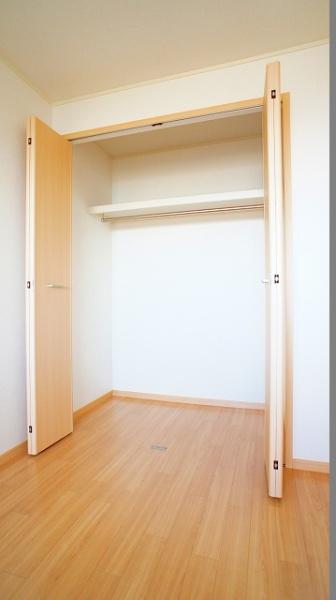 四街道市下志津新田のマンション