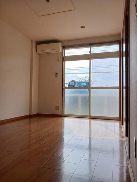 八街市八街ほのアパート