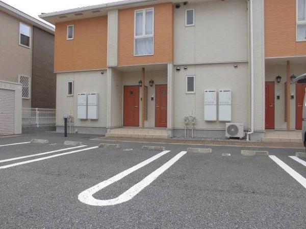 四街道市大日のアパート