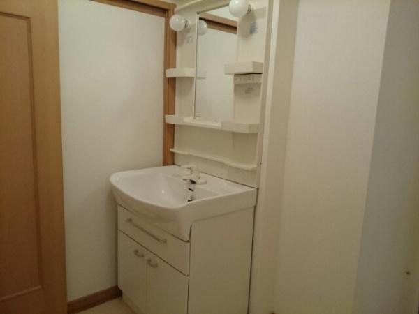 八街市文違のアパート