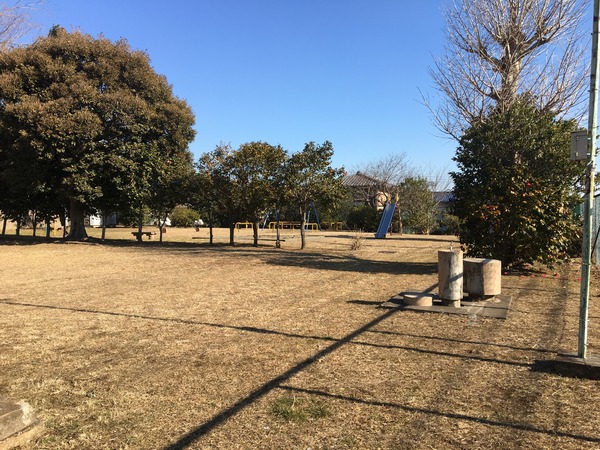 佐倉市城のアパート(藤治台三号緑地)