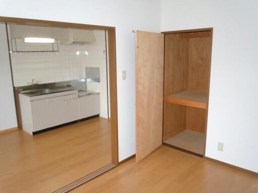 八街市八街ほのアパート