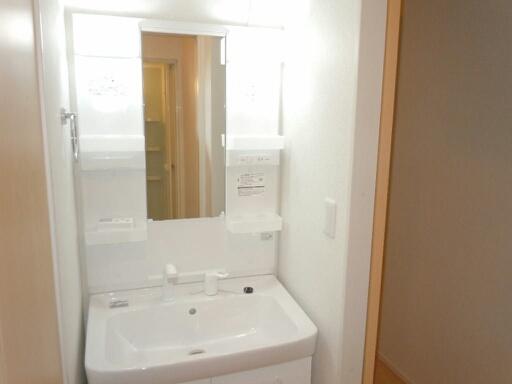 八街市文違のアパート