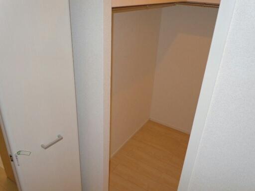 八街市文違のアパート