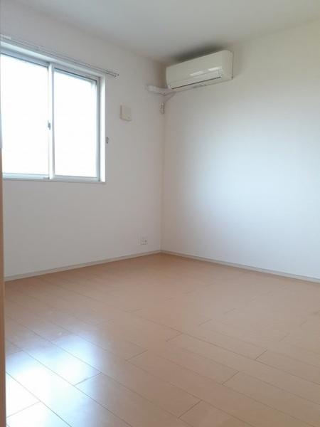 八街市東吉田のアパート