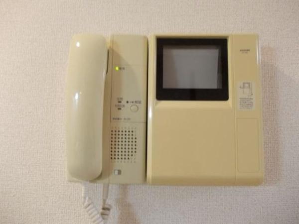 成田市飯田町のマンション