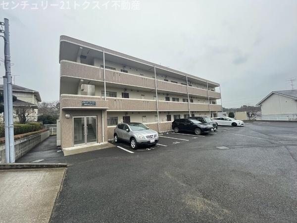 佐倉市六崎のマンション